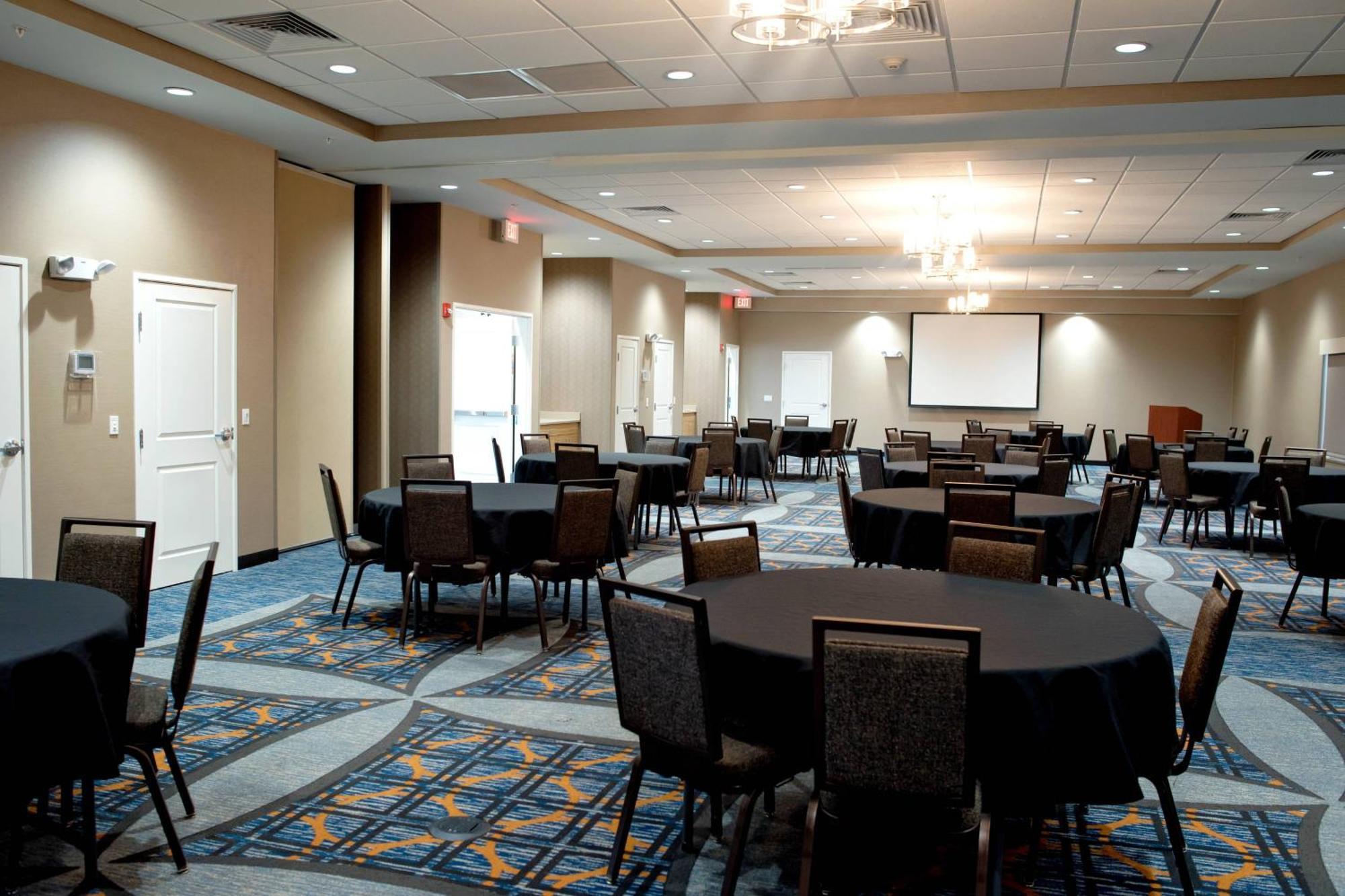 Towneplace Suites By Marriott Ames Exterior photo